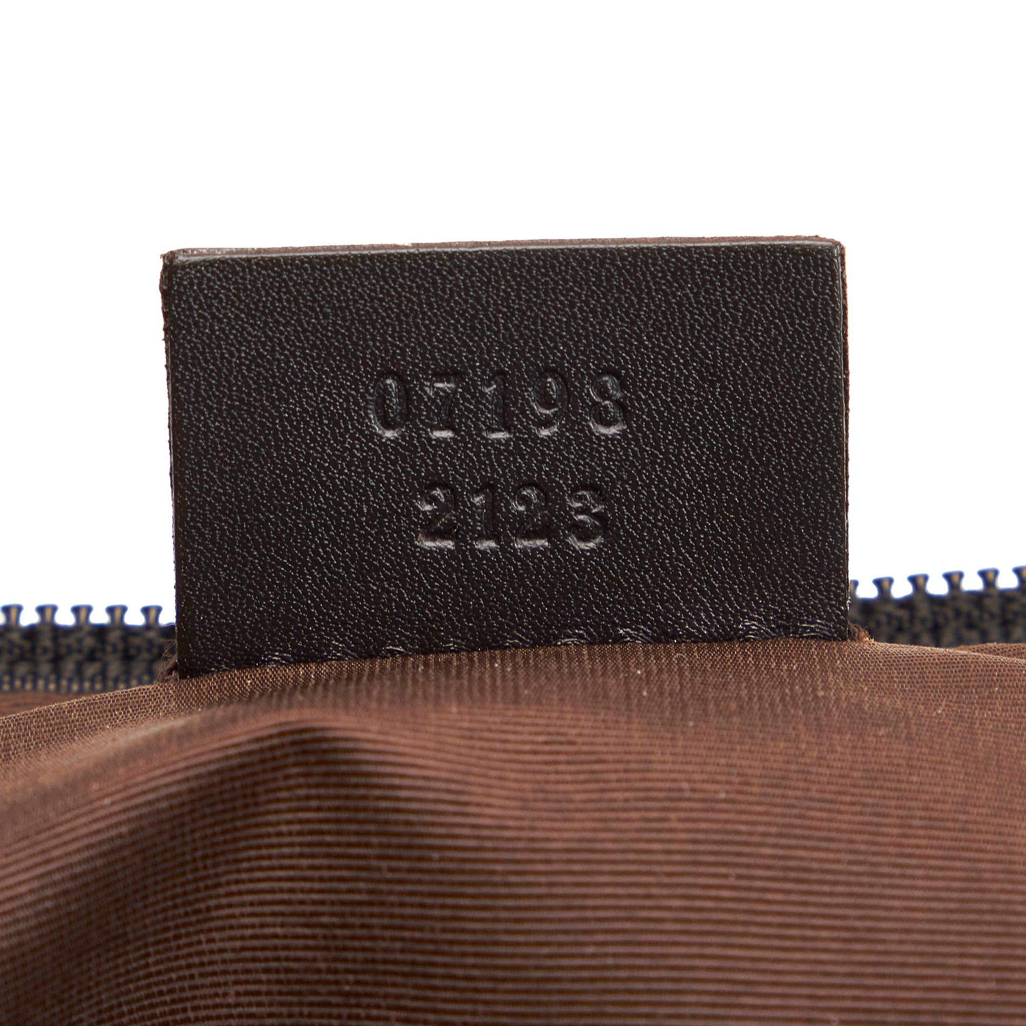 Gucci GG Canvas Boat Baguette (SHG-32079)