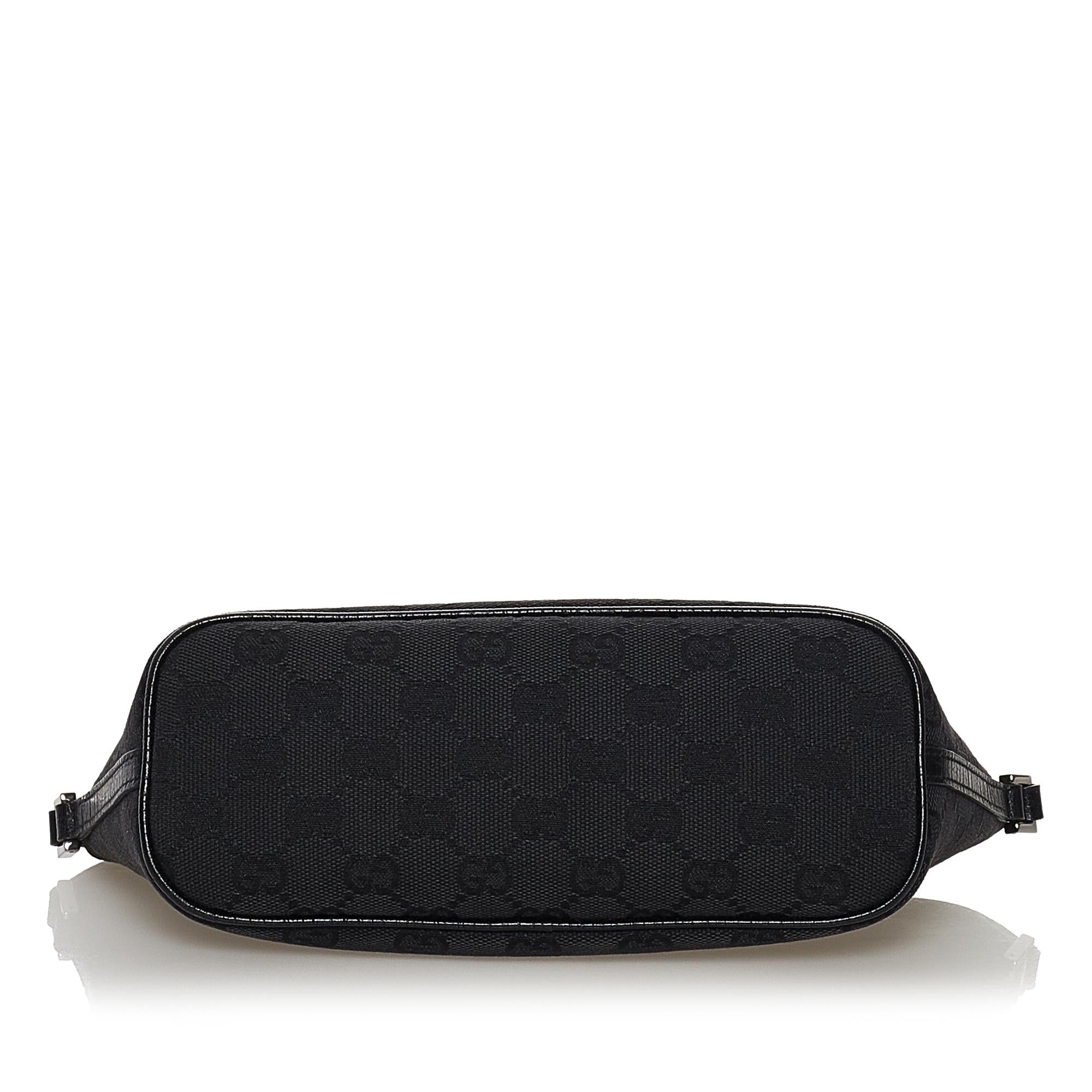Gucci GG Canvas Boat Baguette (SHG-32281)