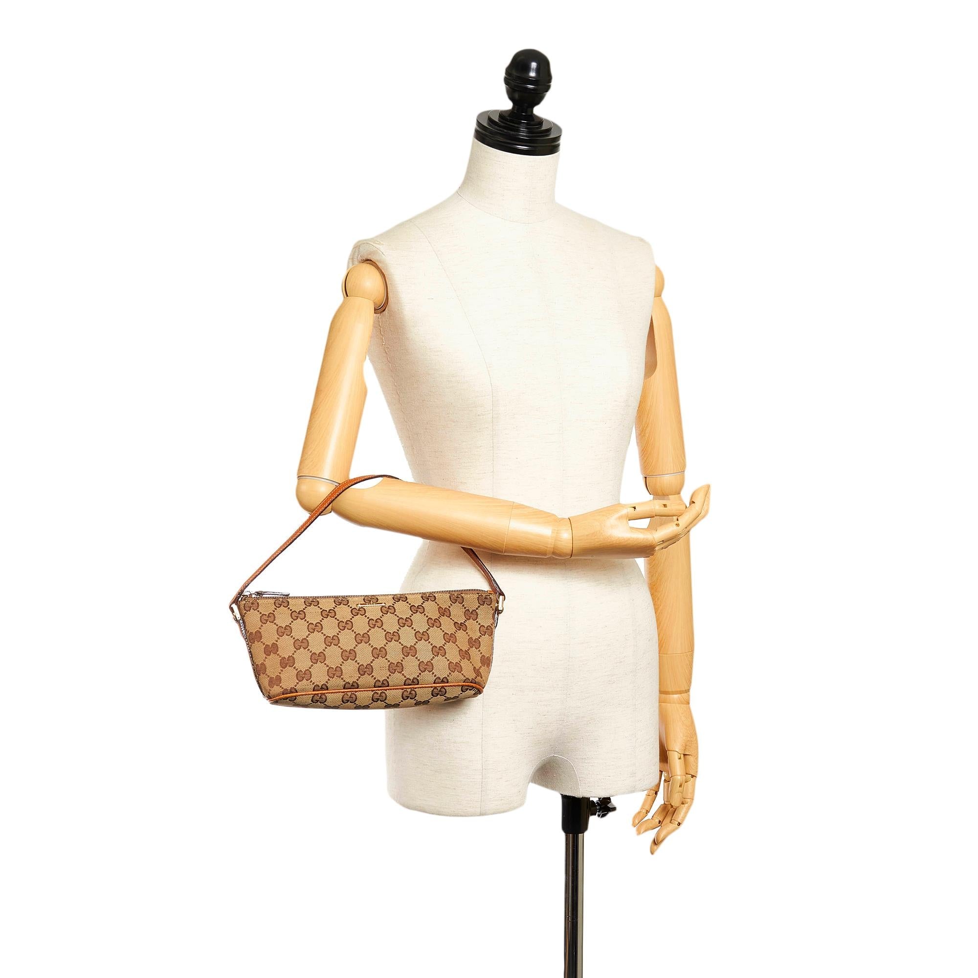 Gucci GG Canvas Boat Baguette (SHG-32386)