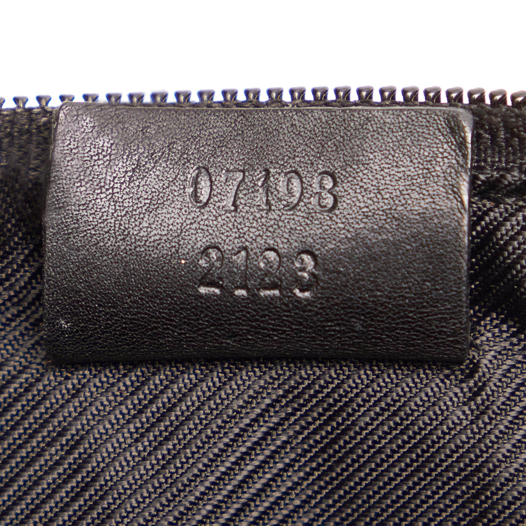 Gucci GG Canvas Boat Baguette (SHG-32409)