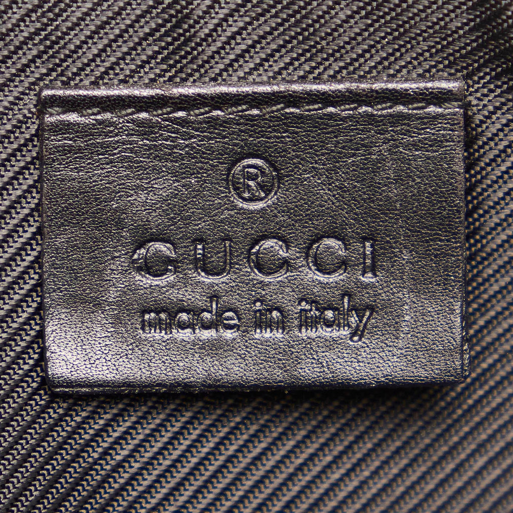 Gucci GG Canvas Boat Baguette (SHG-32409)