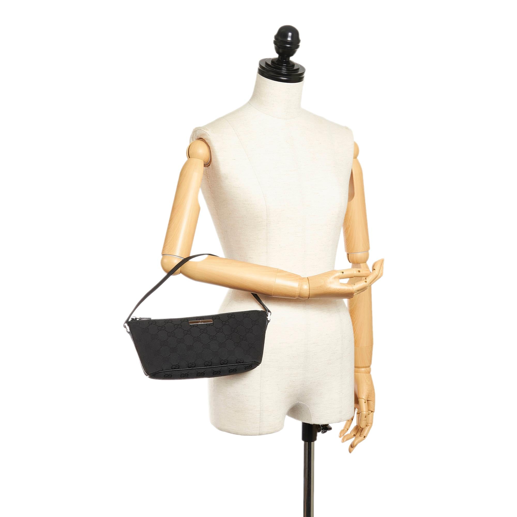 Gucci GG Canvas Boat Baguette (SHG-32409)