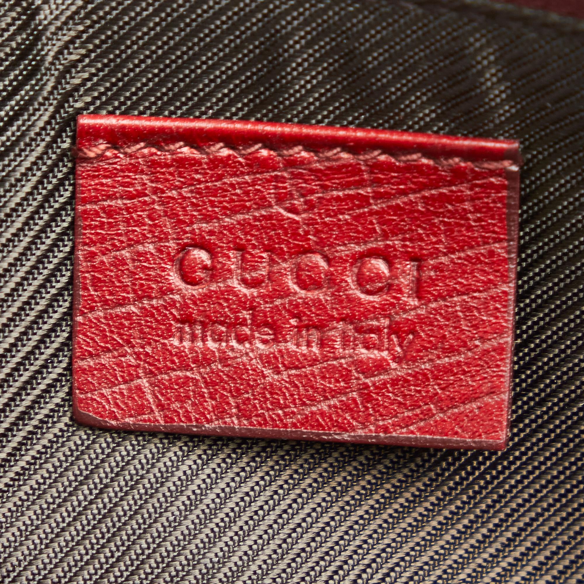 Gucci GG Canvas Boat Baguette (SHG-32496)