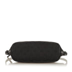 Gucci GG Canvas Boat Baguette (SHG-36577)