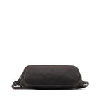Gucci GG Canvas Boat Pochette (SHG-nfSEnq)