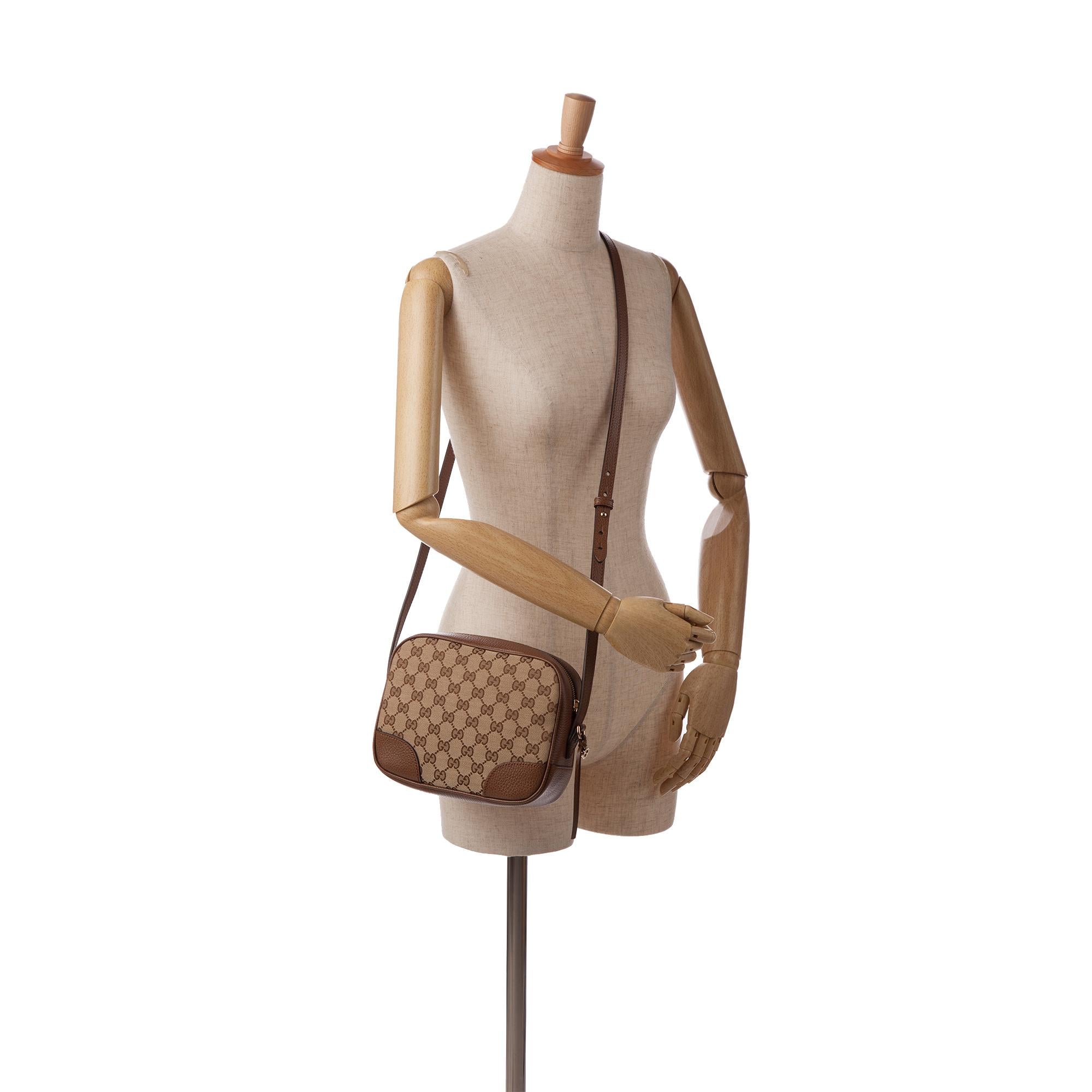Gucci GG Canvas Bree Crossbody (SHG-zogHhj)