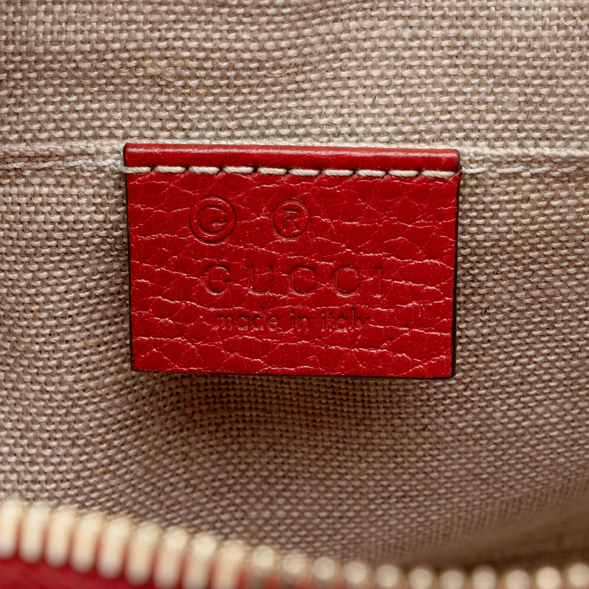 Gucci GG Canvas Bree Mini Messenger Bag (SHF-VNxIcN)