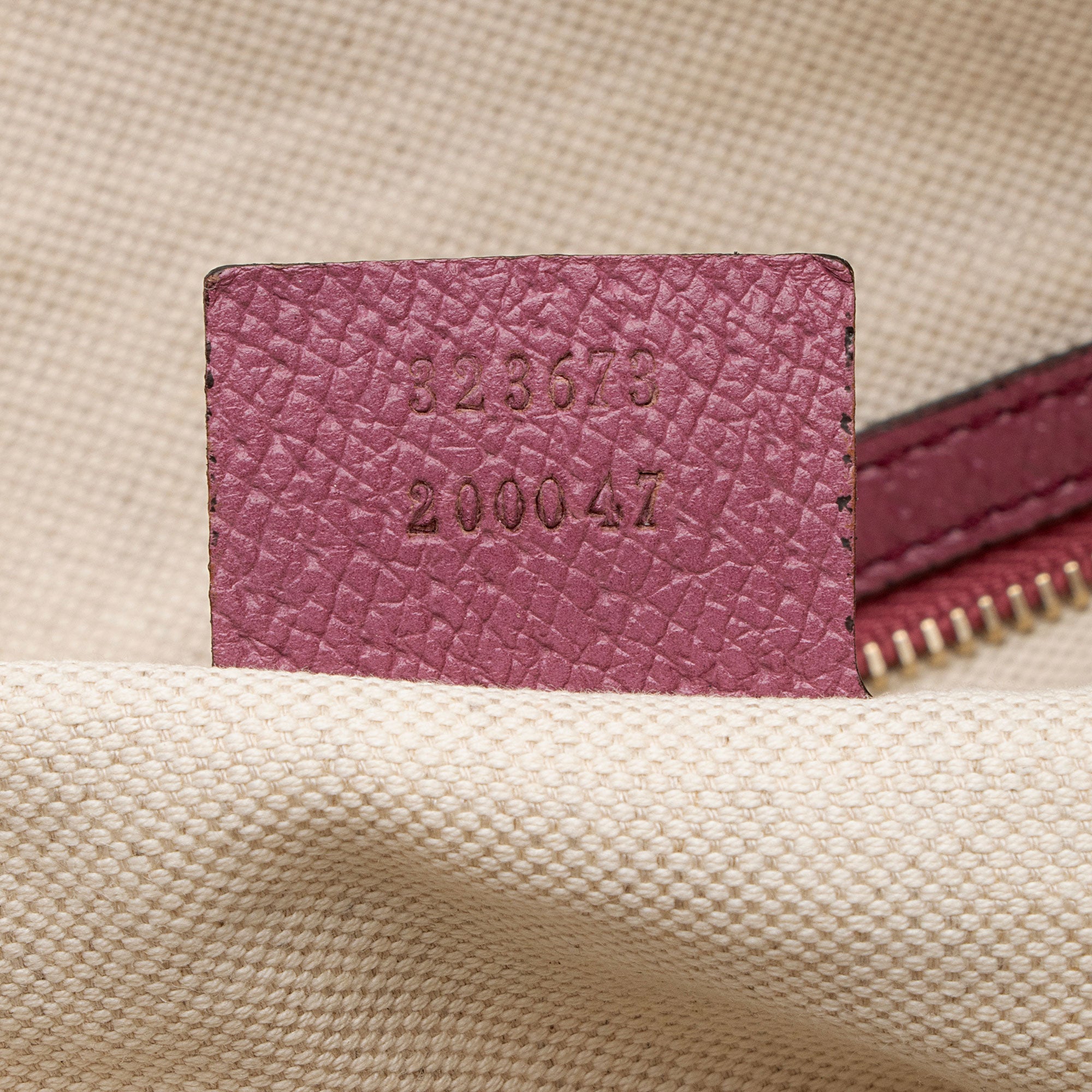 Gucci GG Canvas Bree Small Shoulder Bag (SHF-XhboVD)