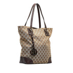 Gucci GG Canvas Charm Tote (SHG-n6X4id)