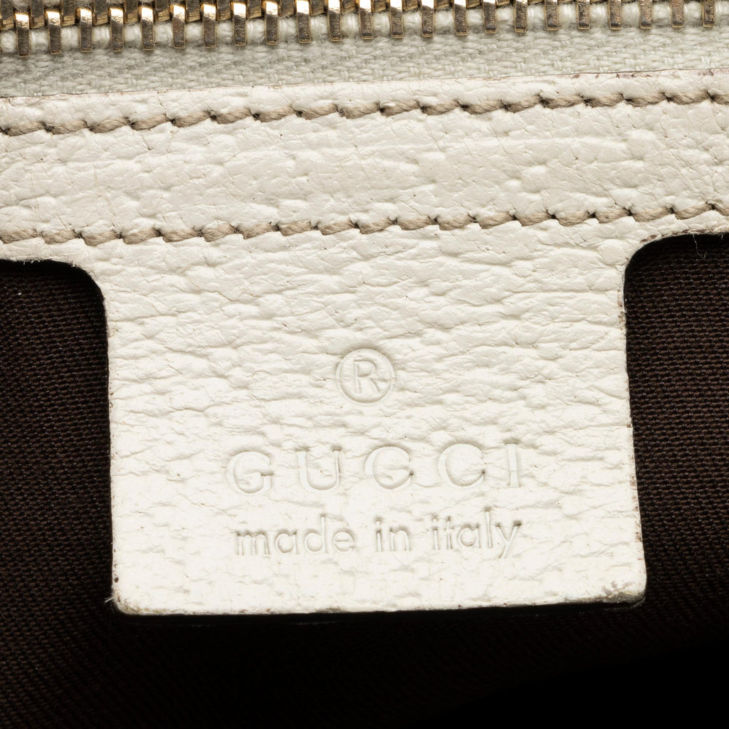 Gucci GG Canvas Charmy Medium Shoulder Bag (SHF-23740)