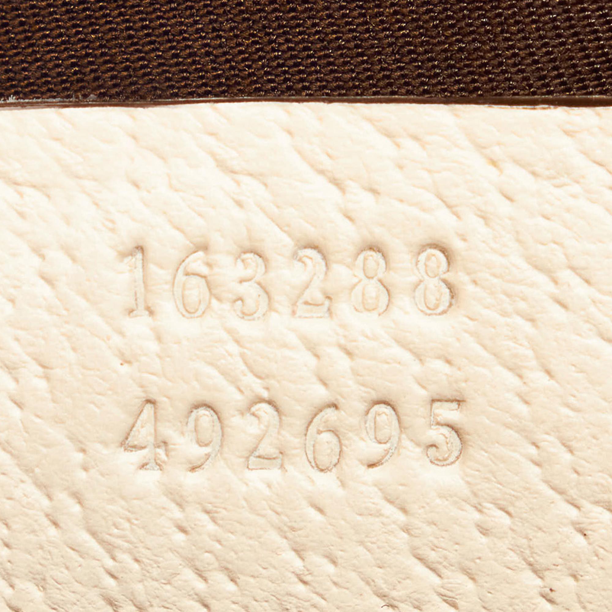 Gucci GG Canvas Charmy Shoulder Bag (SHG-28979)