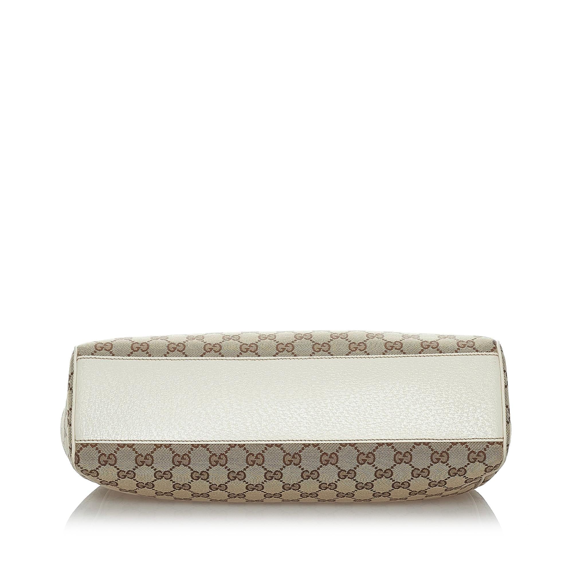 Gucci GG Canvas Charmy Shoulder Bag (SHG-30421)