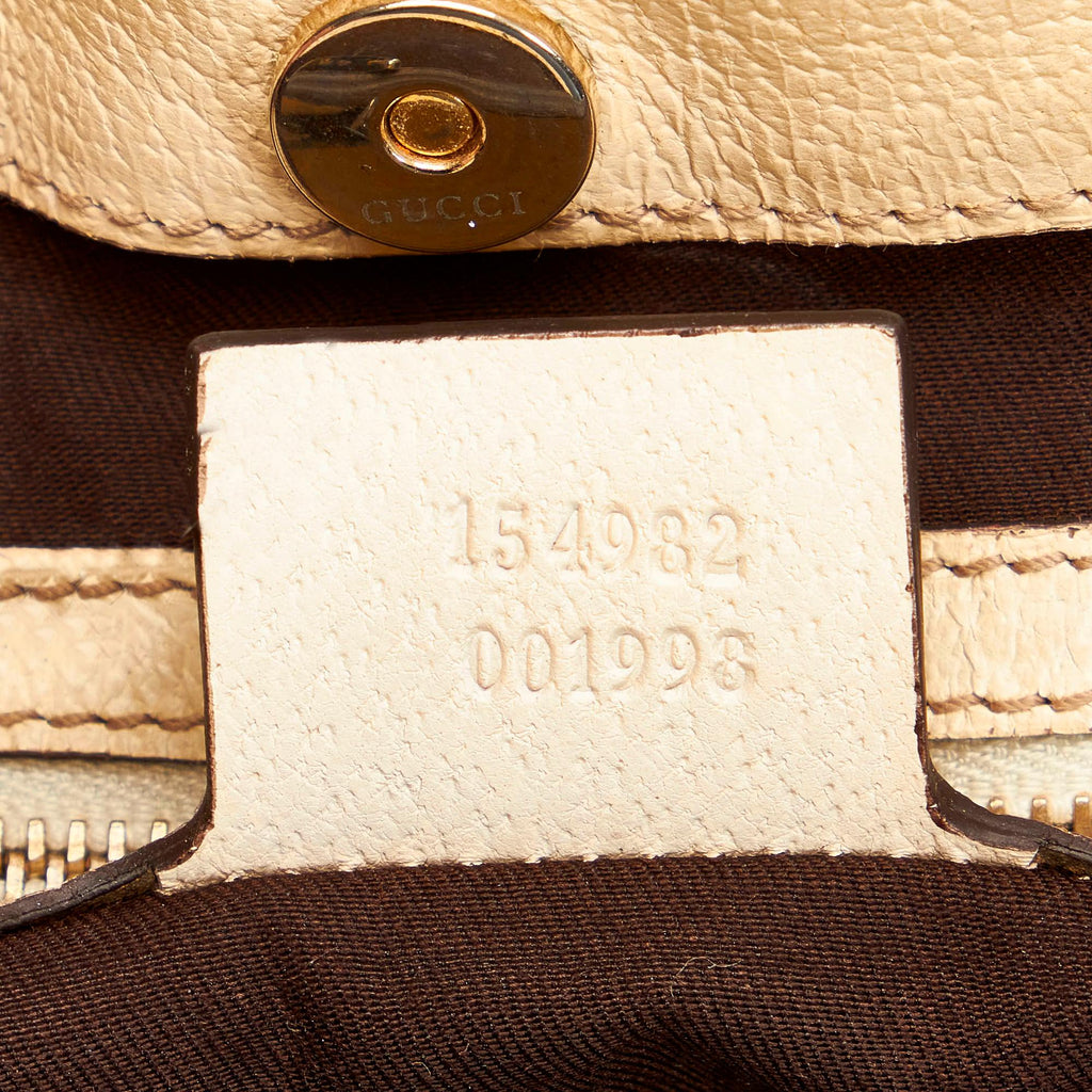 Gucci GG Canvas Charmy Shoulder Bag (SHG-32800)