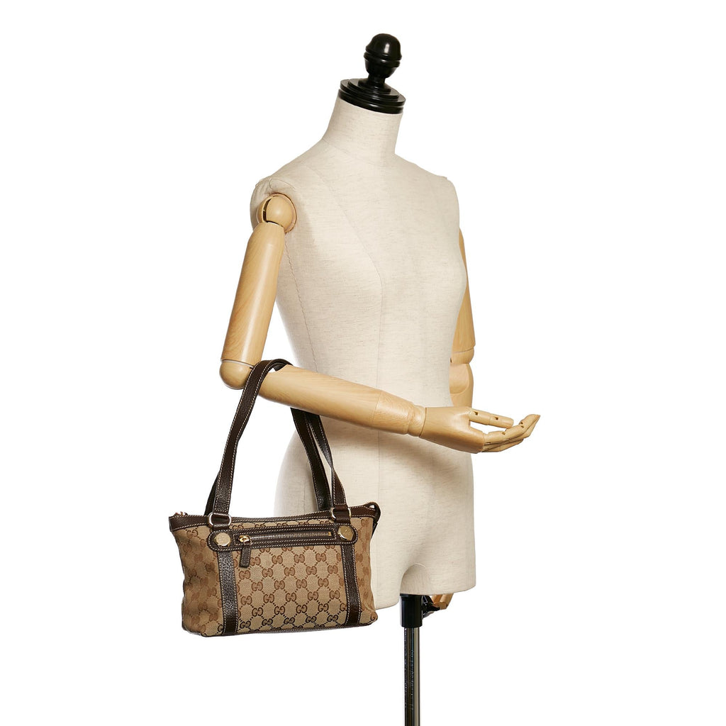 Gucci GG Canvas Charmy Shoulder Bag (SHG-33251)