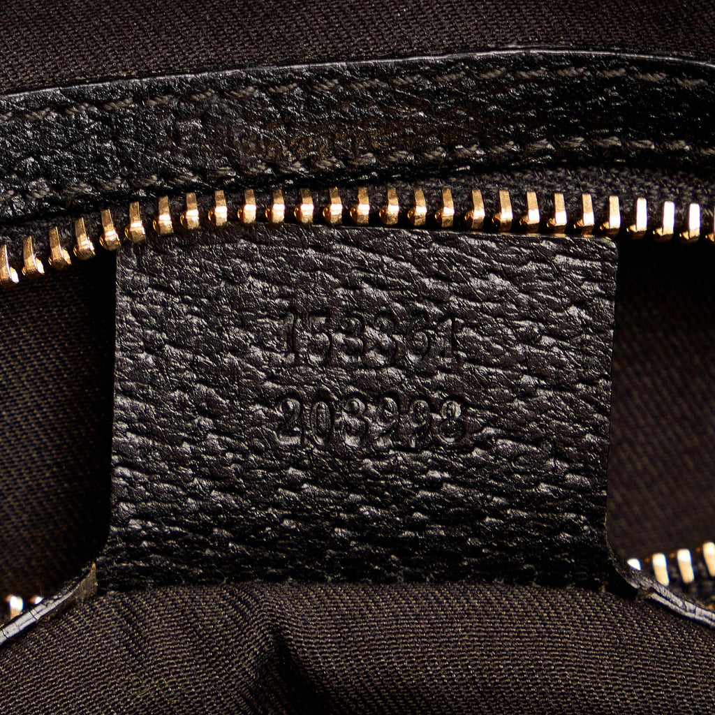 Gucci GG Canvas Charmy Shoulder Bag (SHG-33665)