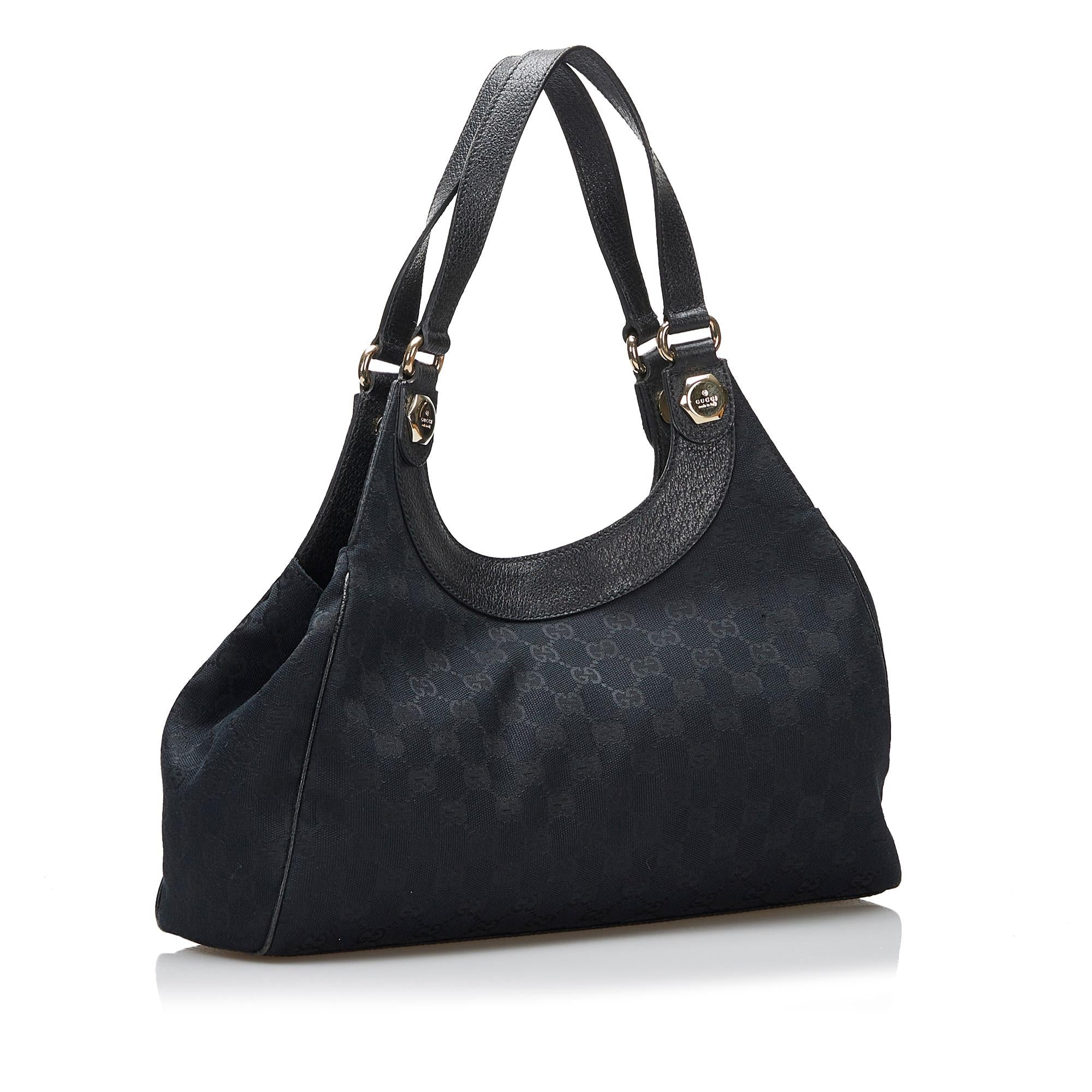 Gucci GG Canvas Charmy Shoulder Bag (SHG-nsmauc)