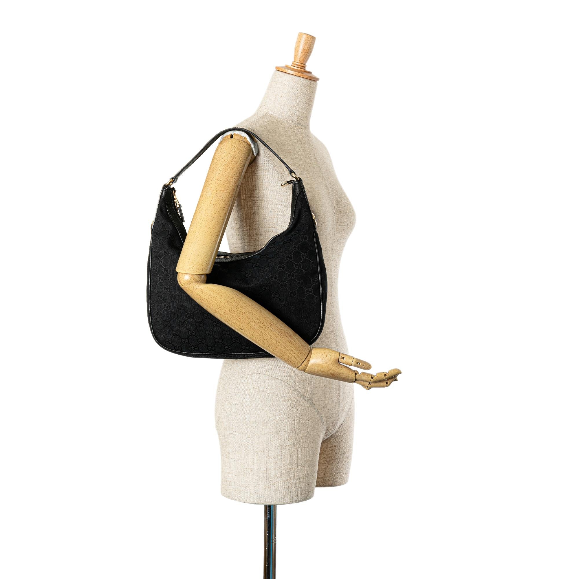 Gucci GG Canvas Charmy Shoulder Bag (SHG-fw5xnM)