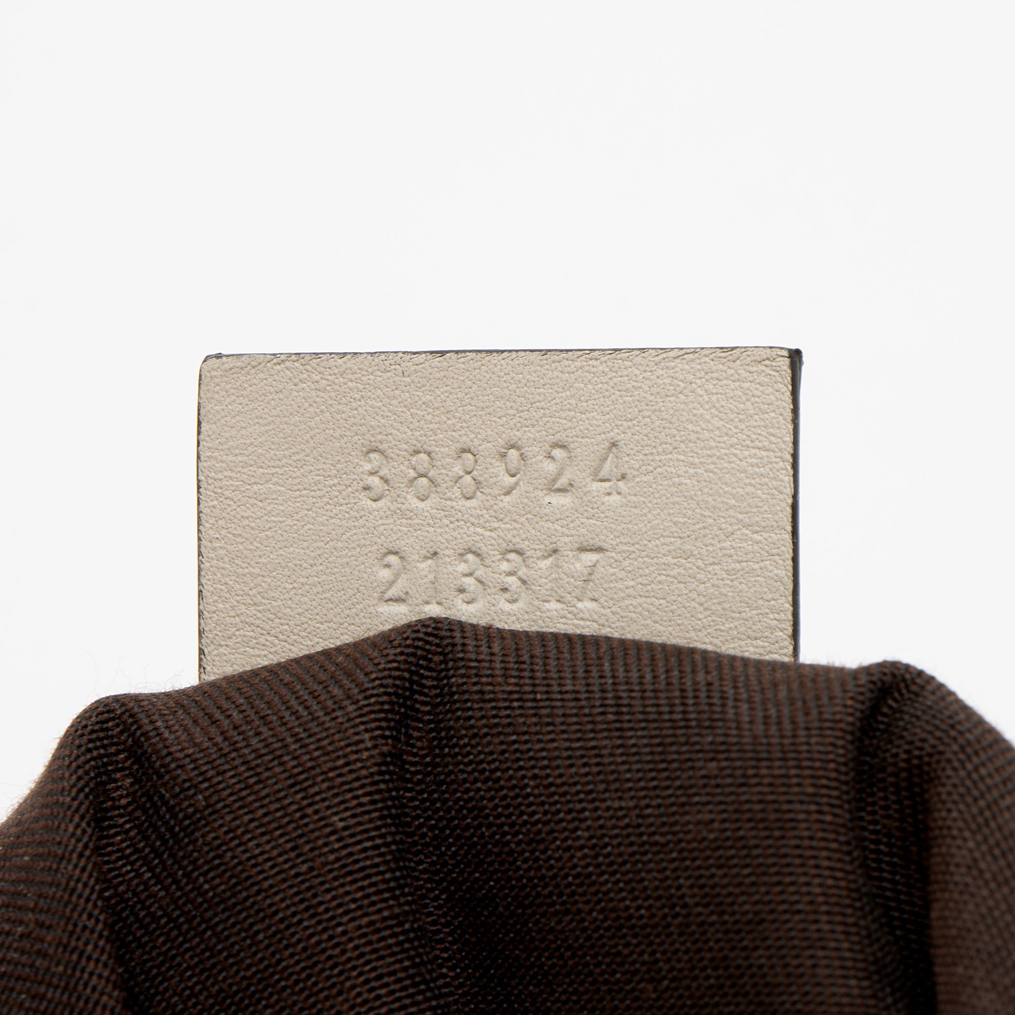 Gucci GG Canvas Classic Flat Medium Messenger