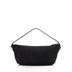 Gucci GG Canvas Classic Pochette (SHF-cCuOk2)