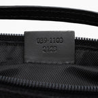 Gucci GG Canvas Classic Pochette (SHF-cCuOk2)