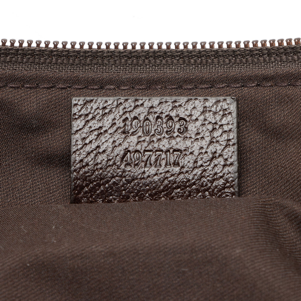 Gucci GG Canvas Classic Pochette (SHF-Z6w8ME)