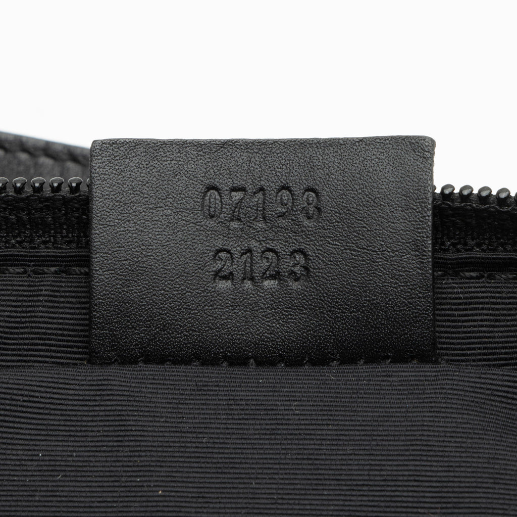 Gucci GG Canvas Classic Pochette (SHF-op4Oel)