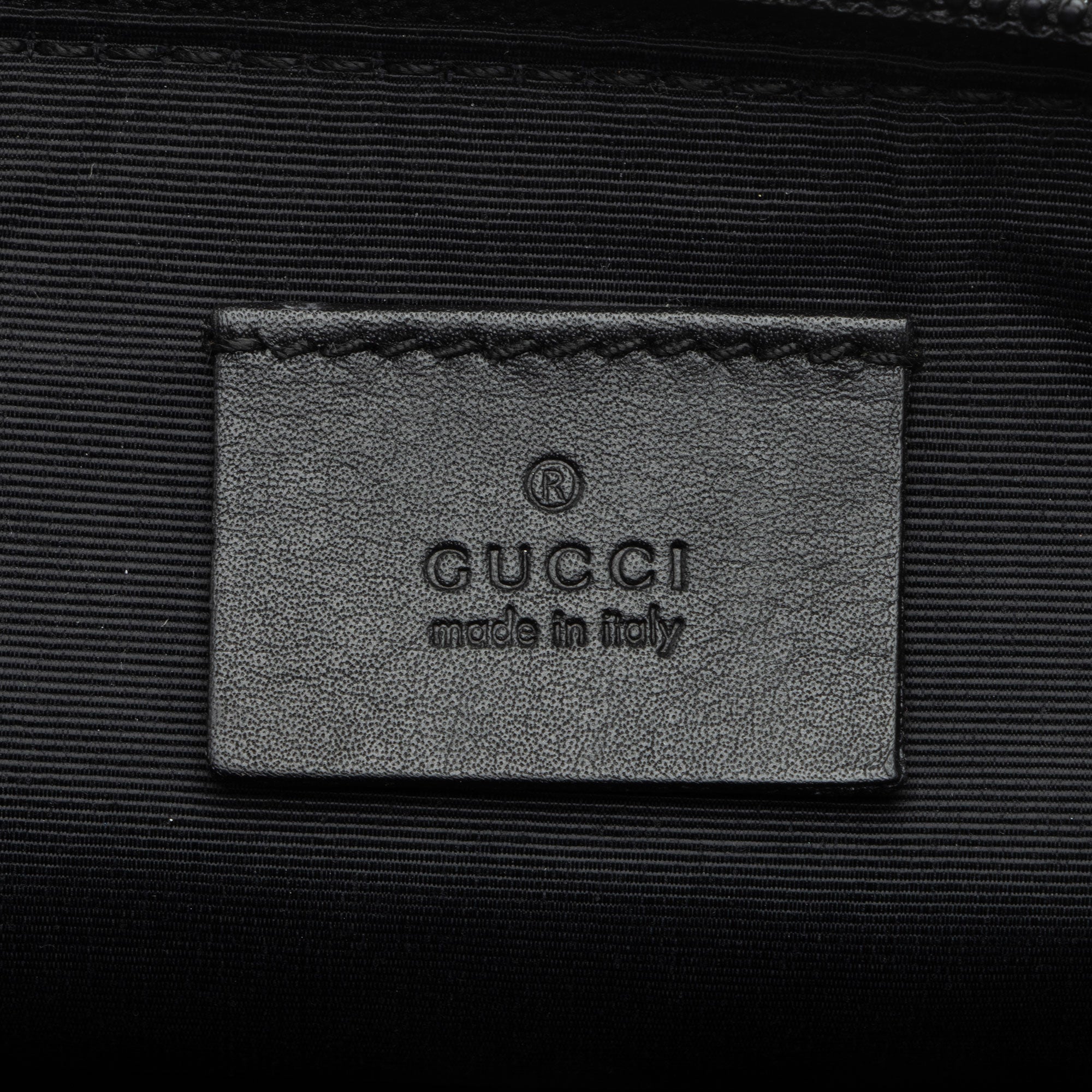 Gucci GG Canvas Classic Pochette (SHF-op4Oel)