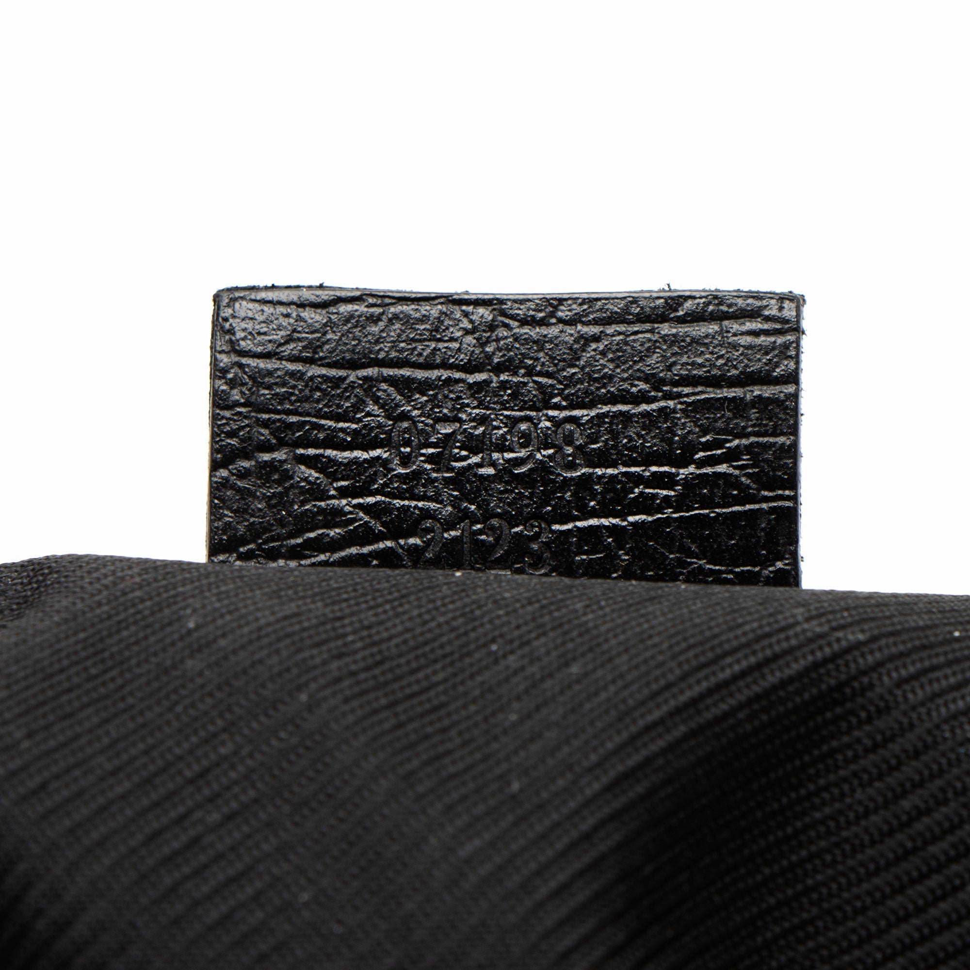 Gucci GG Canvas Classic Pochette