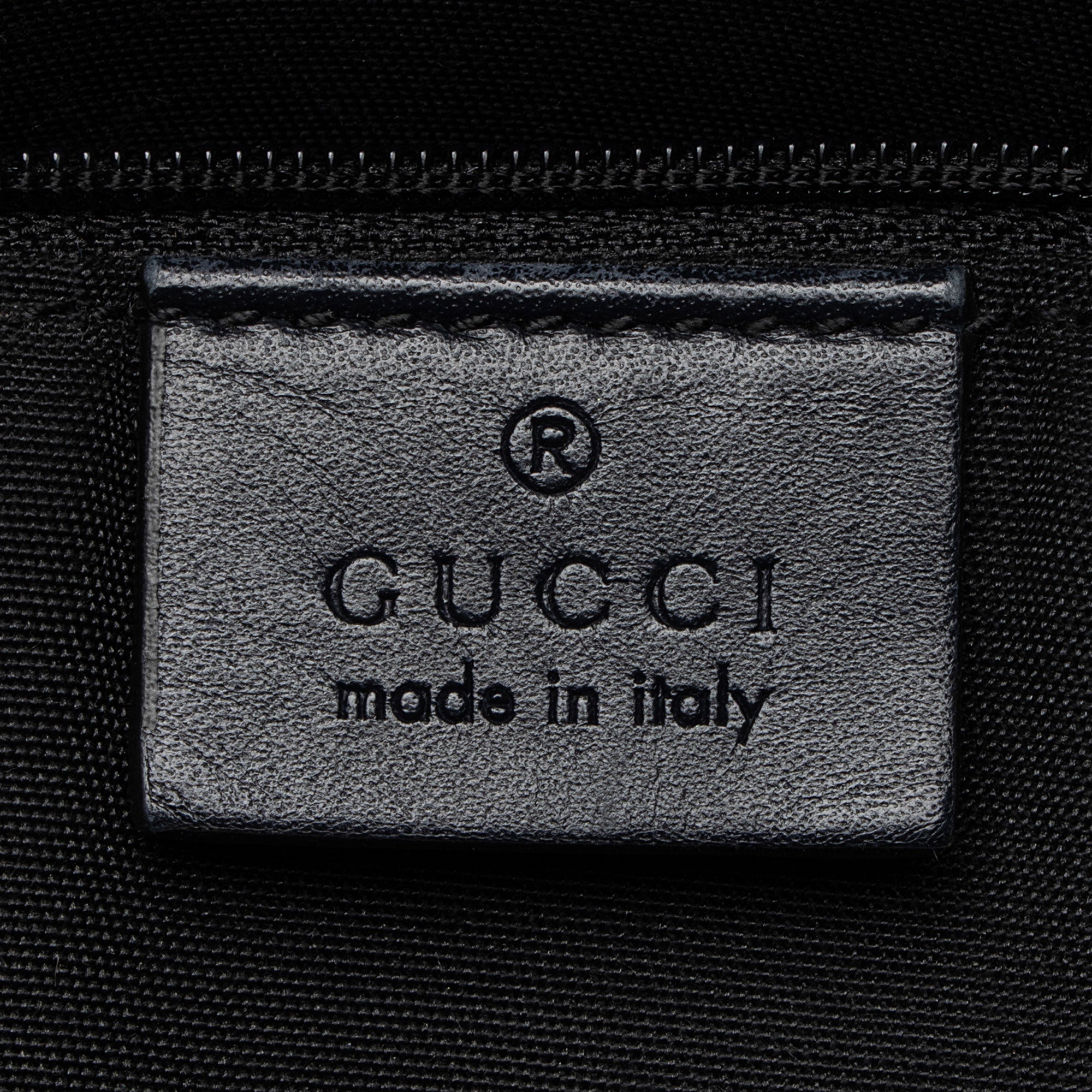 Gucci GG Canvas Classic Web Messenger