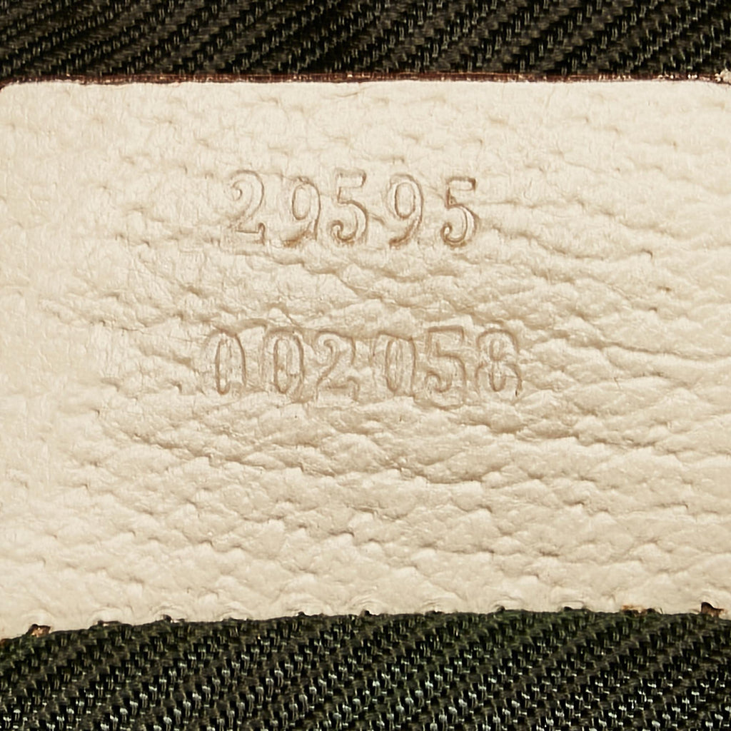 Gucci GG Canvas Cosmetic Pouch (SHG-32649)