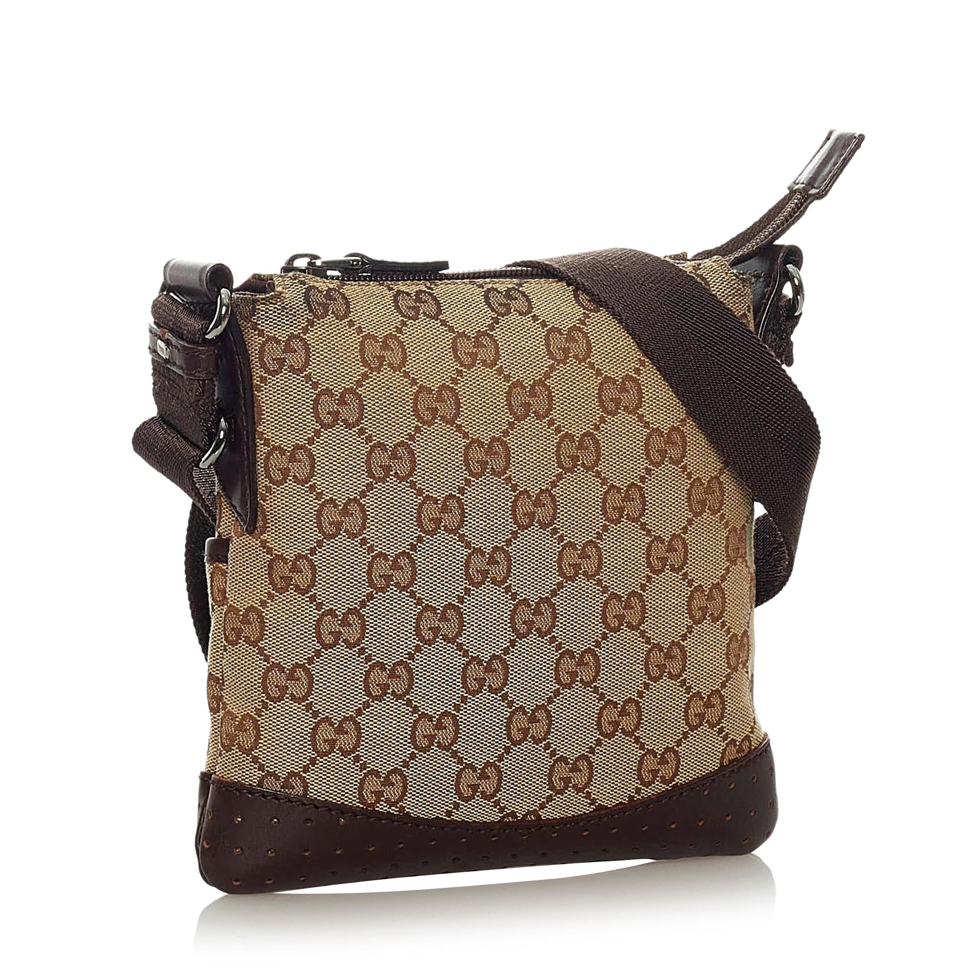 Gucci GG Canvas Crossbody Bag (SHG-28553)