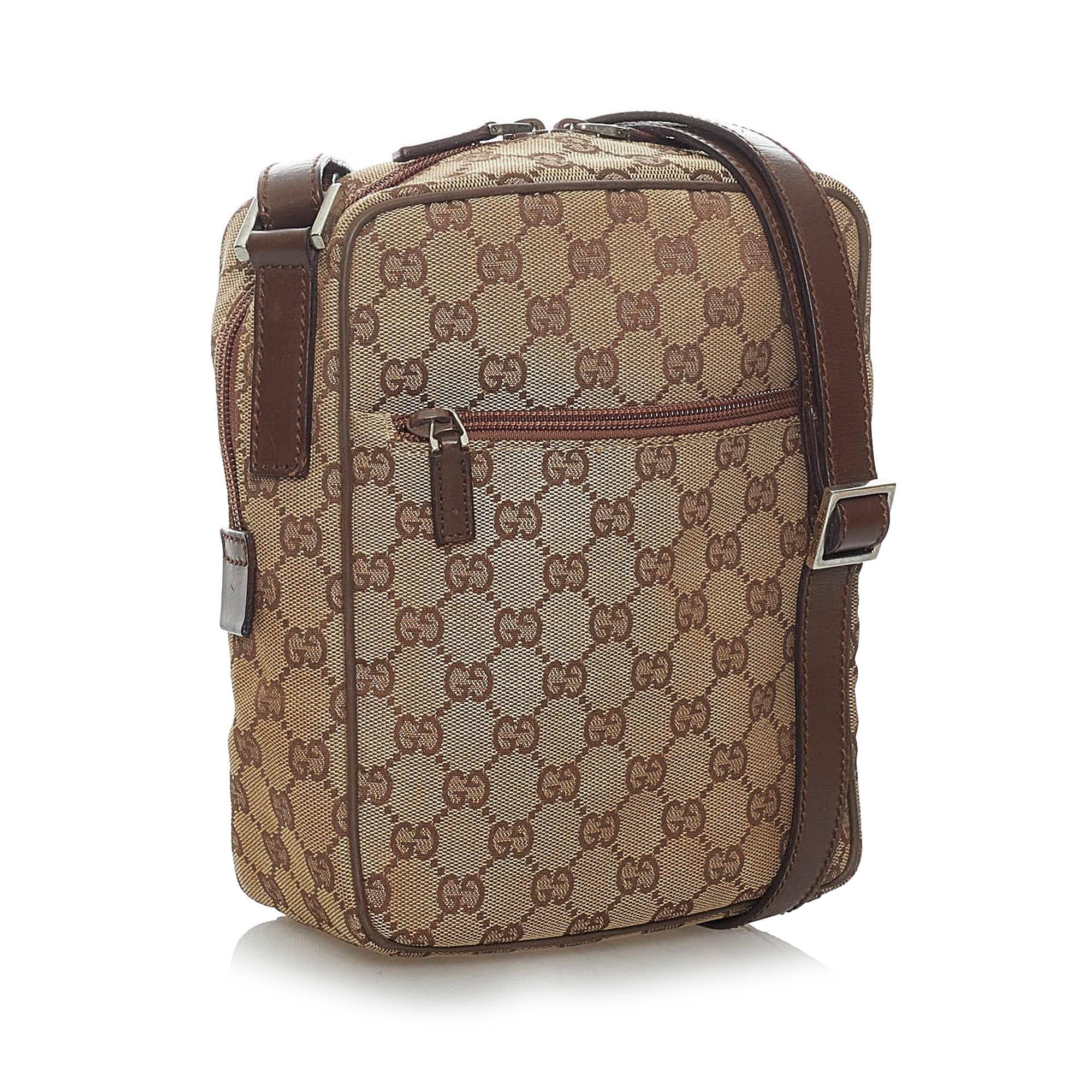 Gucci GG Canvas Crossbody Bag (SHG-29606)