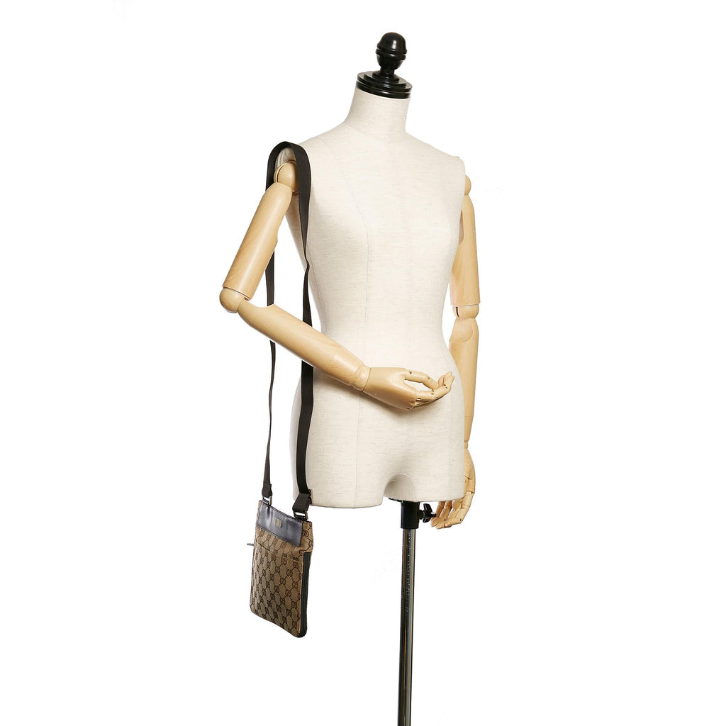 Gucci GG Canvas Crossbody Bag (SHG-29973)