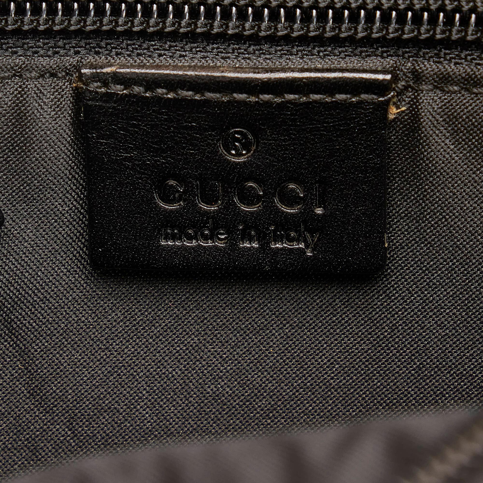 Gucci GG Canvas Crossbody Bag (SHG-31143)