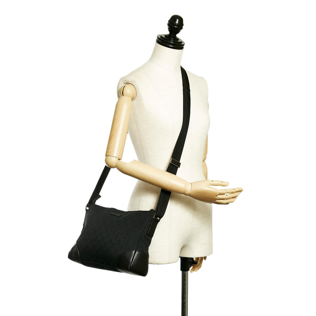 Gucci GG Canvas Crossbody Bag (SHG-31768)
