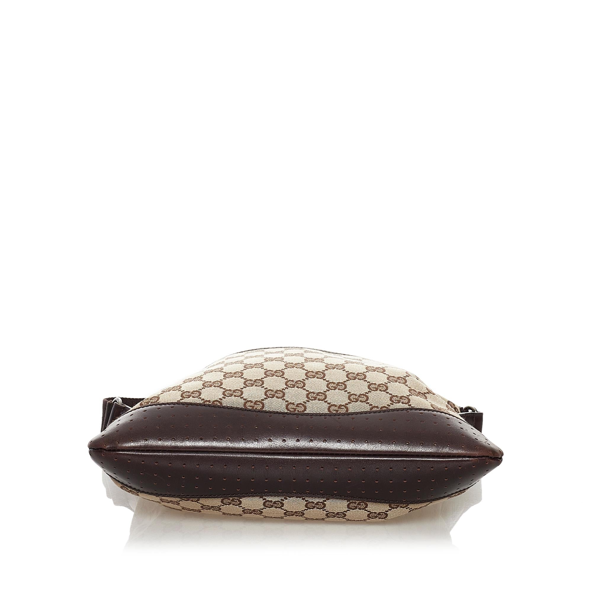 Gucci GG Canvas Crossbody Bag (SHG-32412)