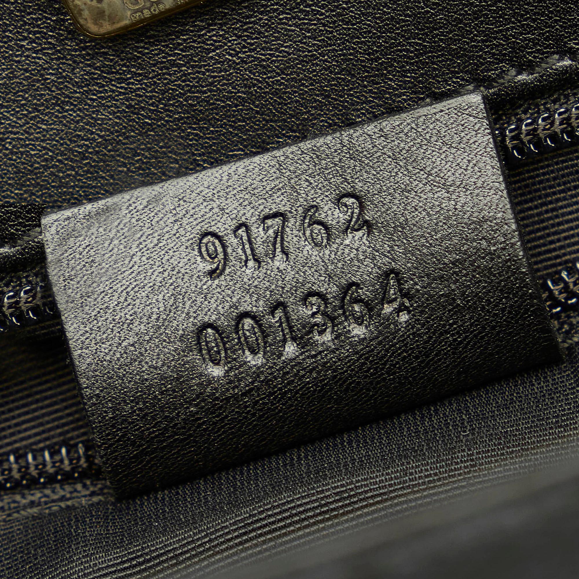 Gucci GG Canvas Crossbody Bag (SHG-32822)