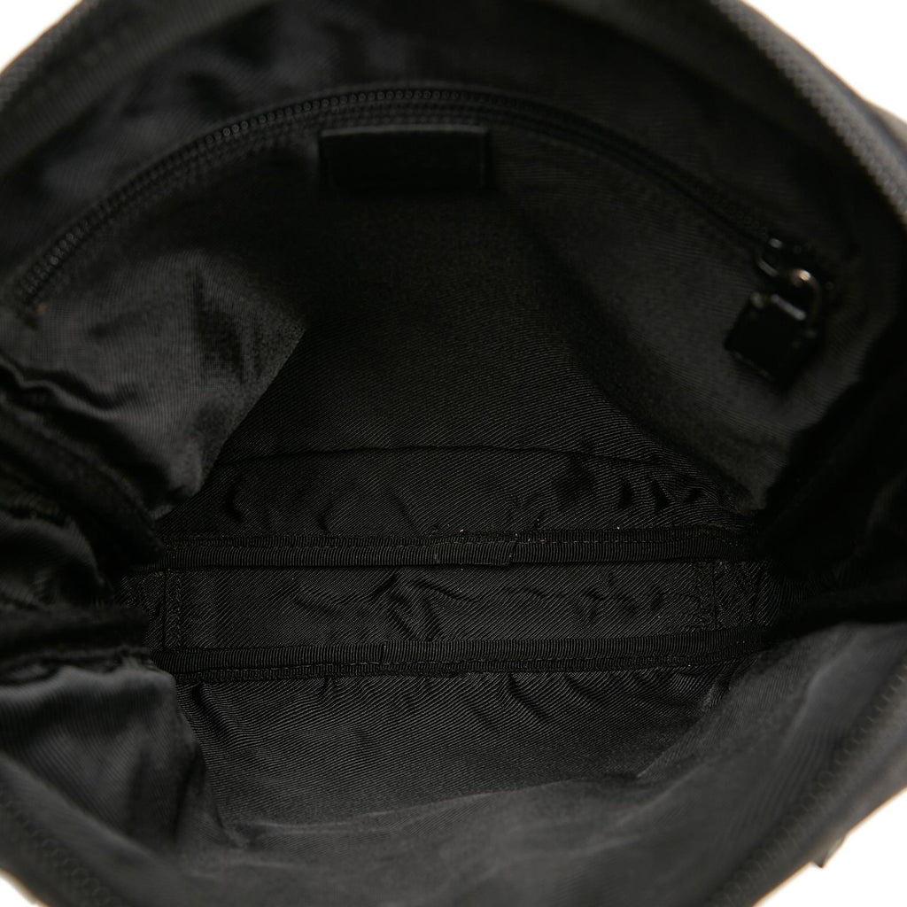 Gucci GG Canvas Crossbody Bag (SHG-z4ByfH)