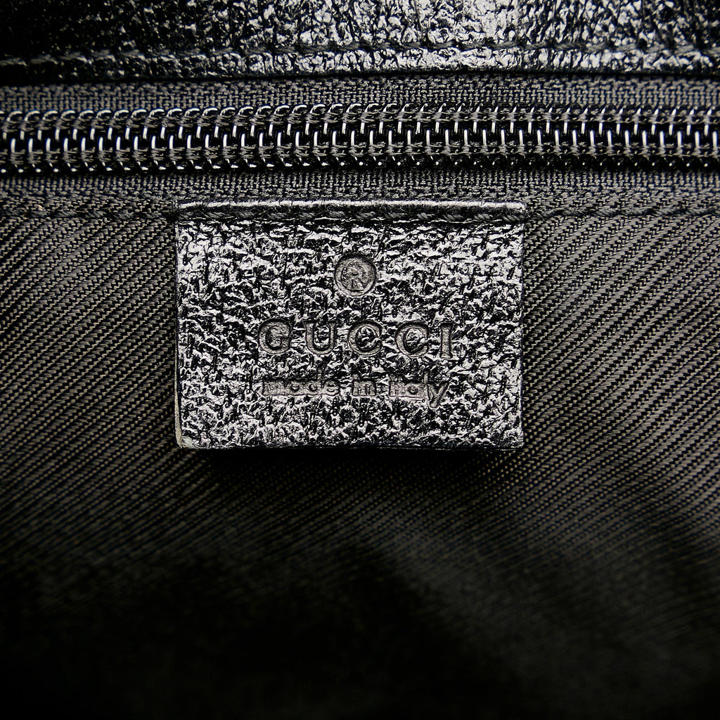 Gucci GG Canvas Crossbody Bag (SHG-OTTZxX)