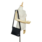Gucci GG Canvas Crossbody (SHG-dCodfZ)