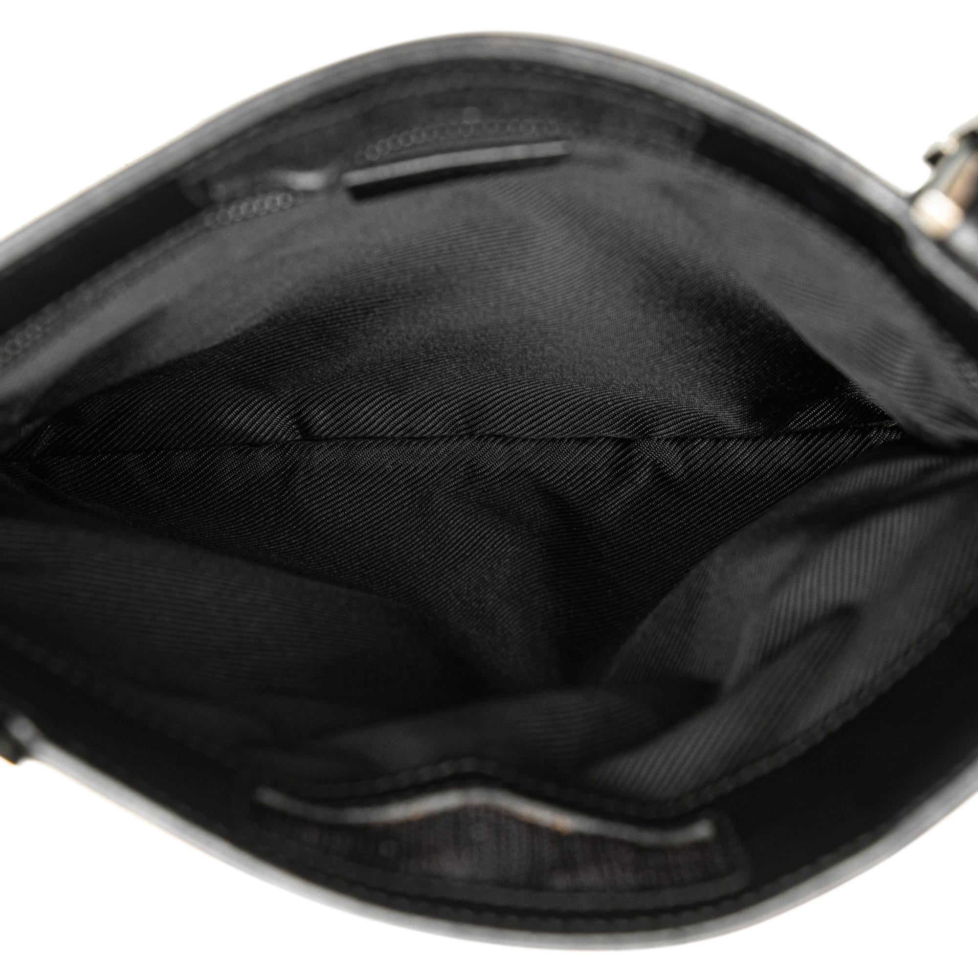 Gucci GG Canvas Crossbody (SHG-007SSs)