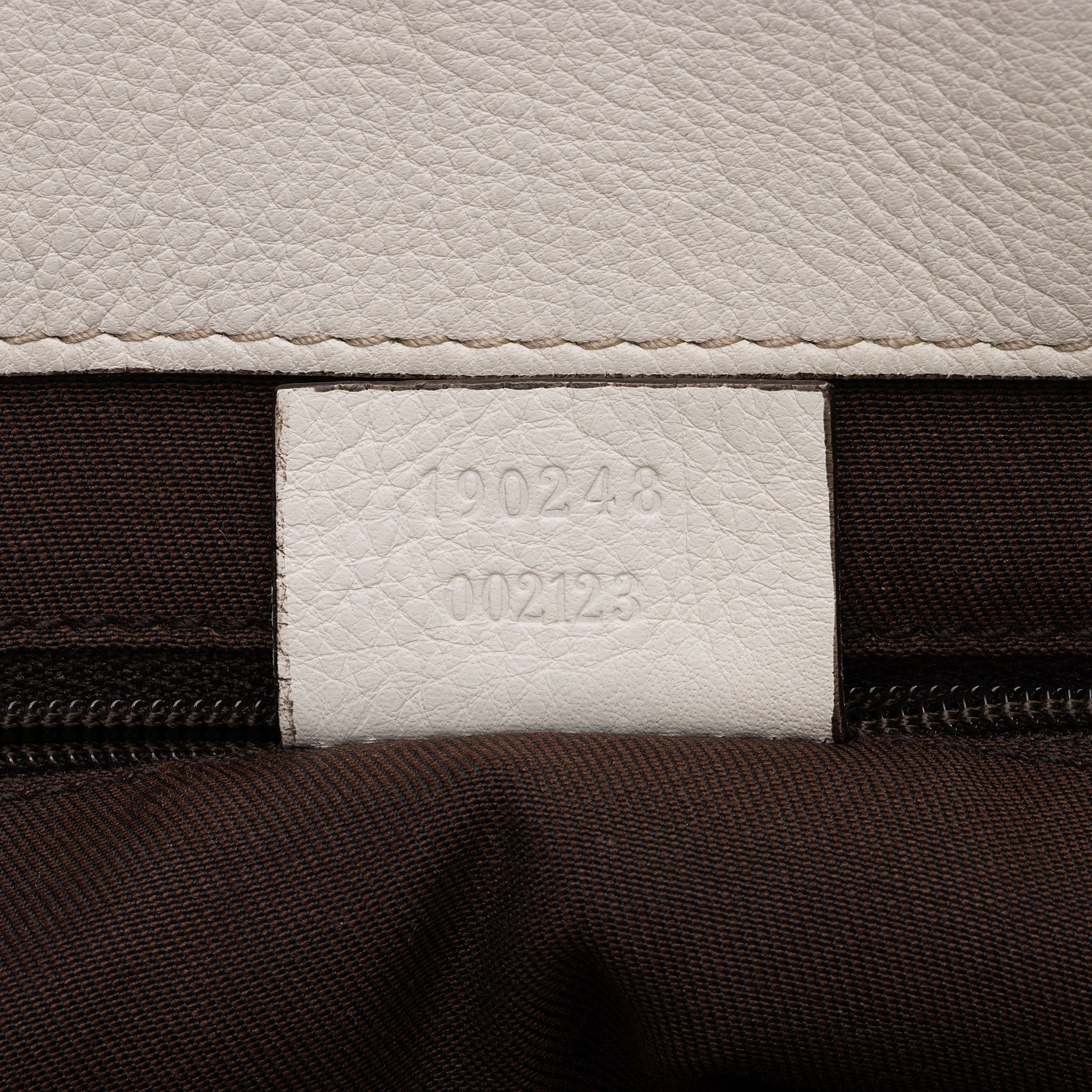 Gucci GG Canvas D Ring Zip Tote (SHF-E9HvFQ)