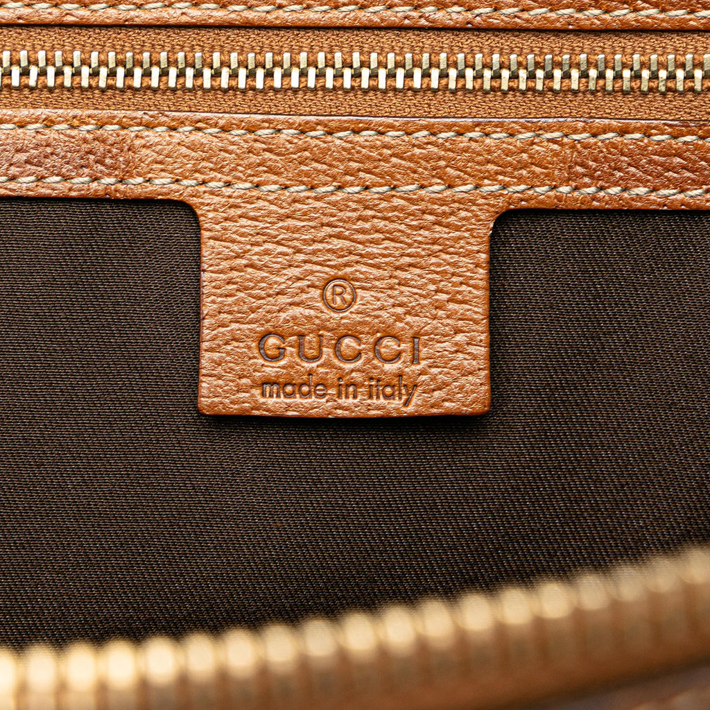 Gucci GG Canvas Dome Nailhead Handbag (SHG-hYHpr2)