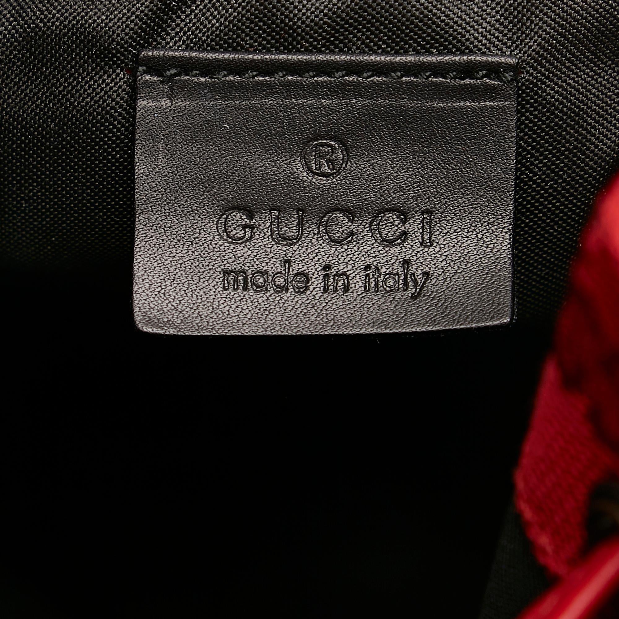 Gucci GG Canvas Drawstring Pouch (SHG-35646)