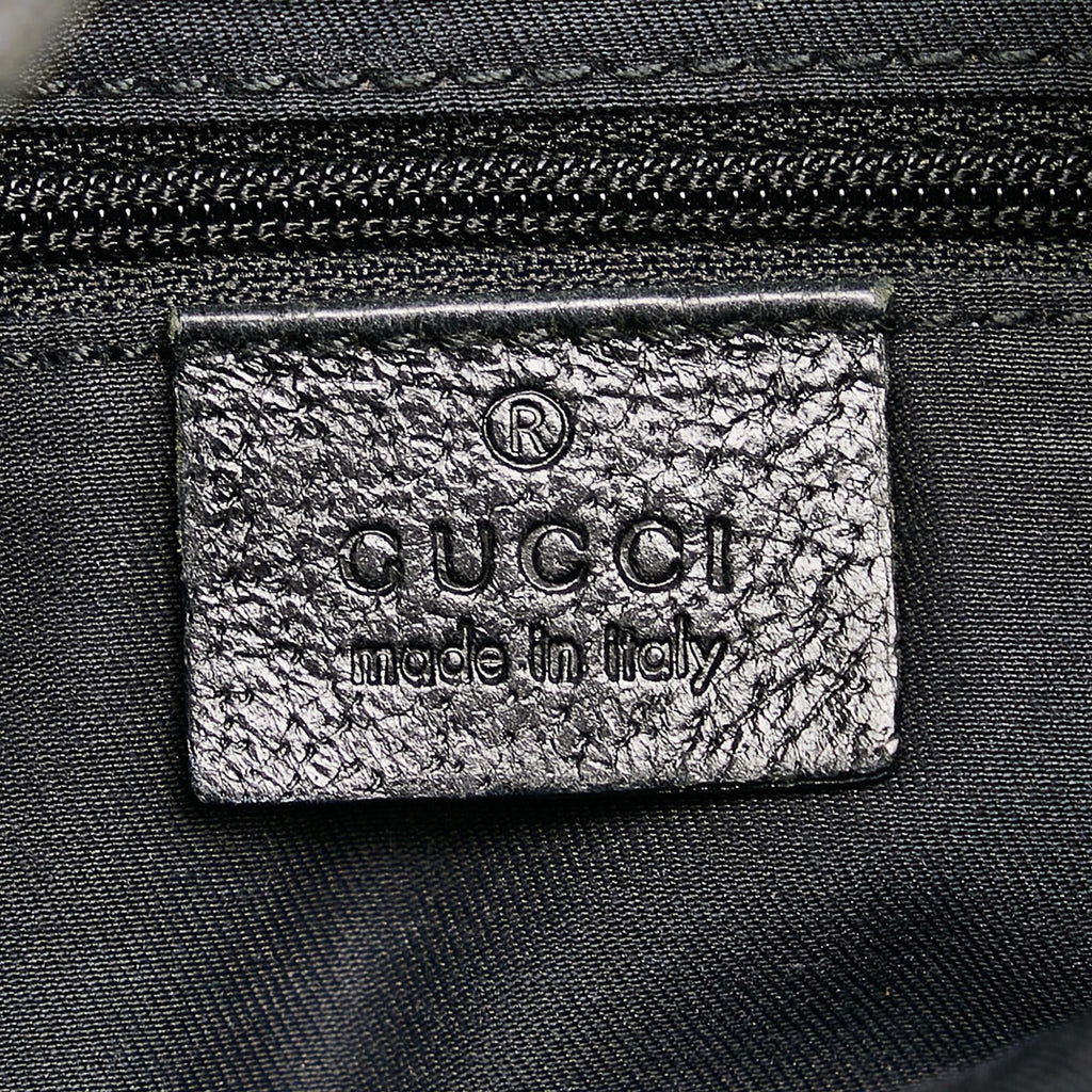 Gucci GG Canvas Drawstring Shoulder Bag (SHG-32220)