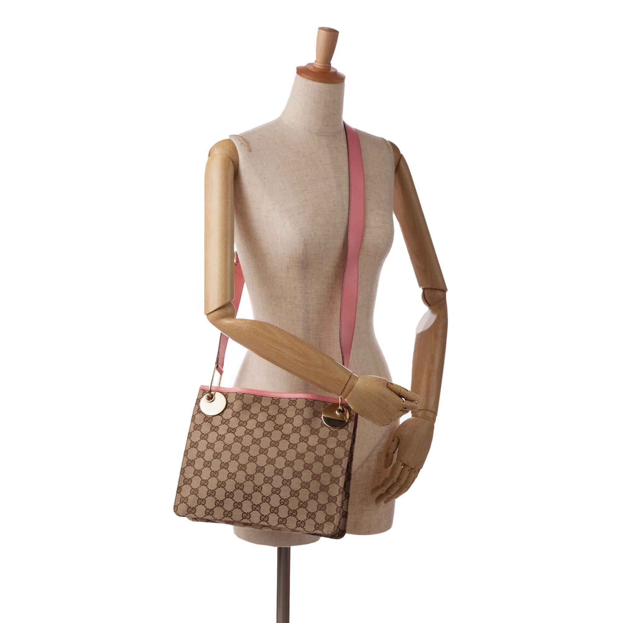 Gucci GG Canvas Eclipse Crossbody Bag (SHG-4xXzS6)