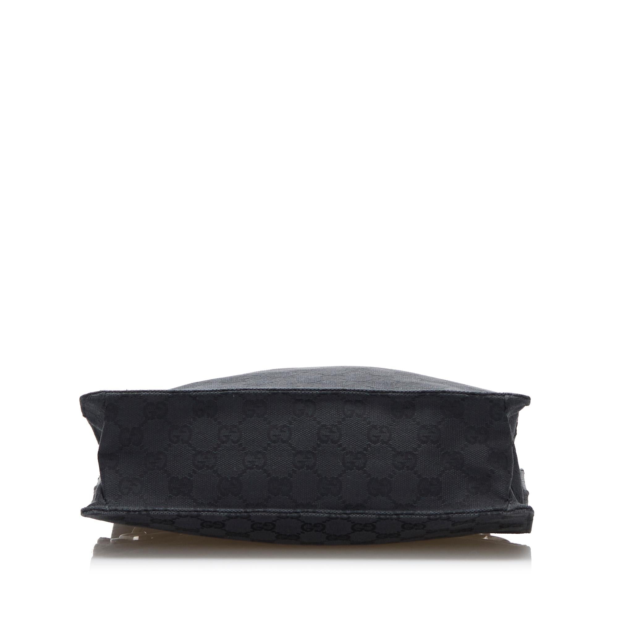 Gucci GG Canvas Eclipse Crossbody (SHG-SHi2OR)
