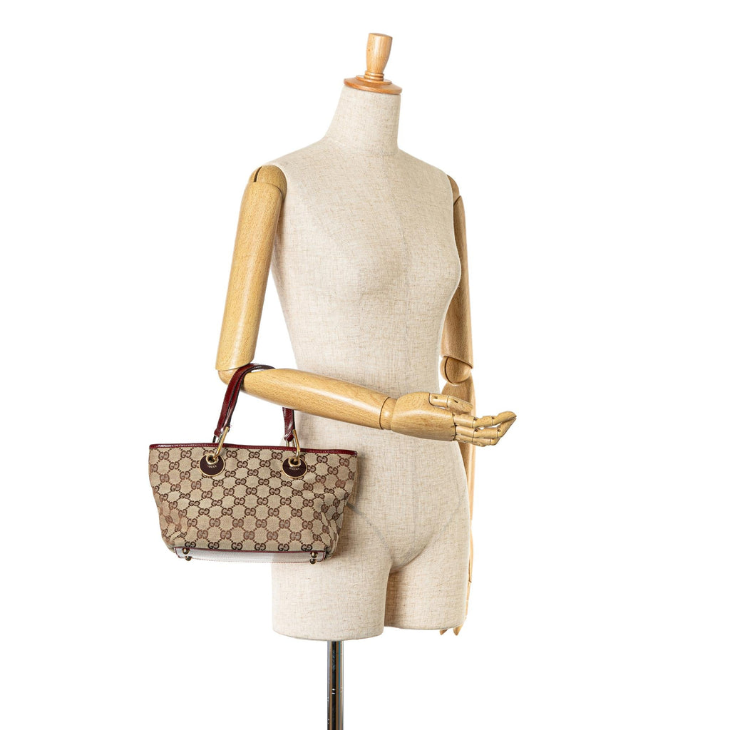 Gucci GG Canvas Eclipse Handbag (SHG-TULk3Z)