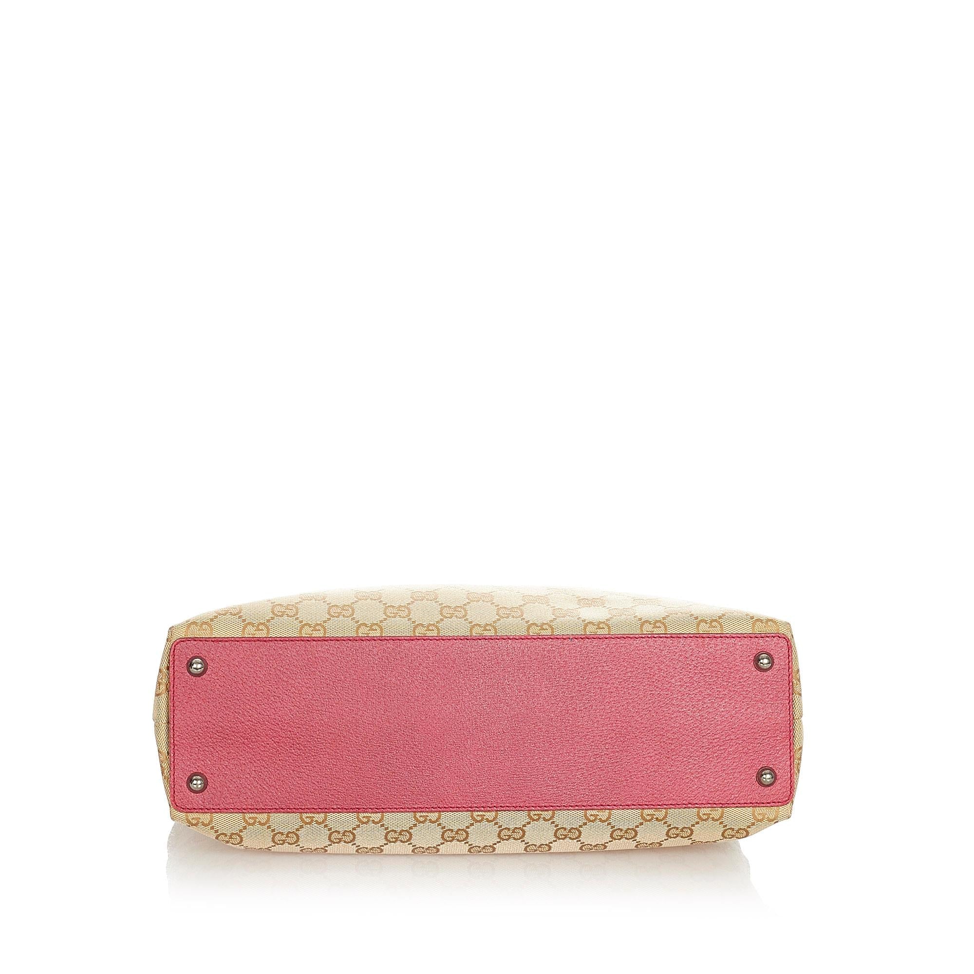 Gucci GG Canvas Eclipse Shoulder Bag (SHG-22203)