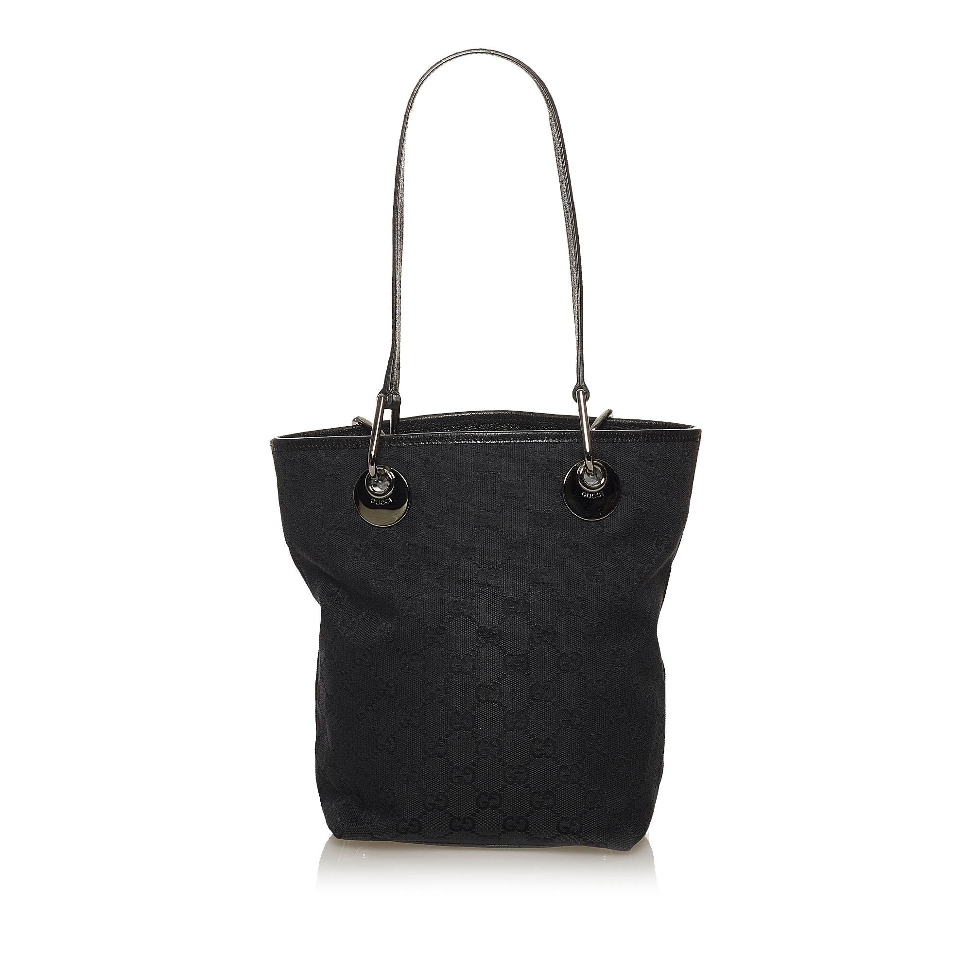 Gucci GG Canvas Eclipse Shoulder Bag (SHG-28440)